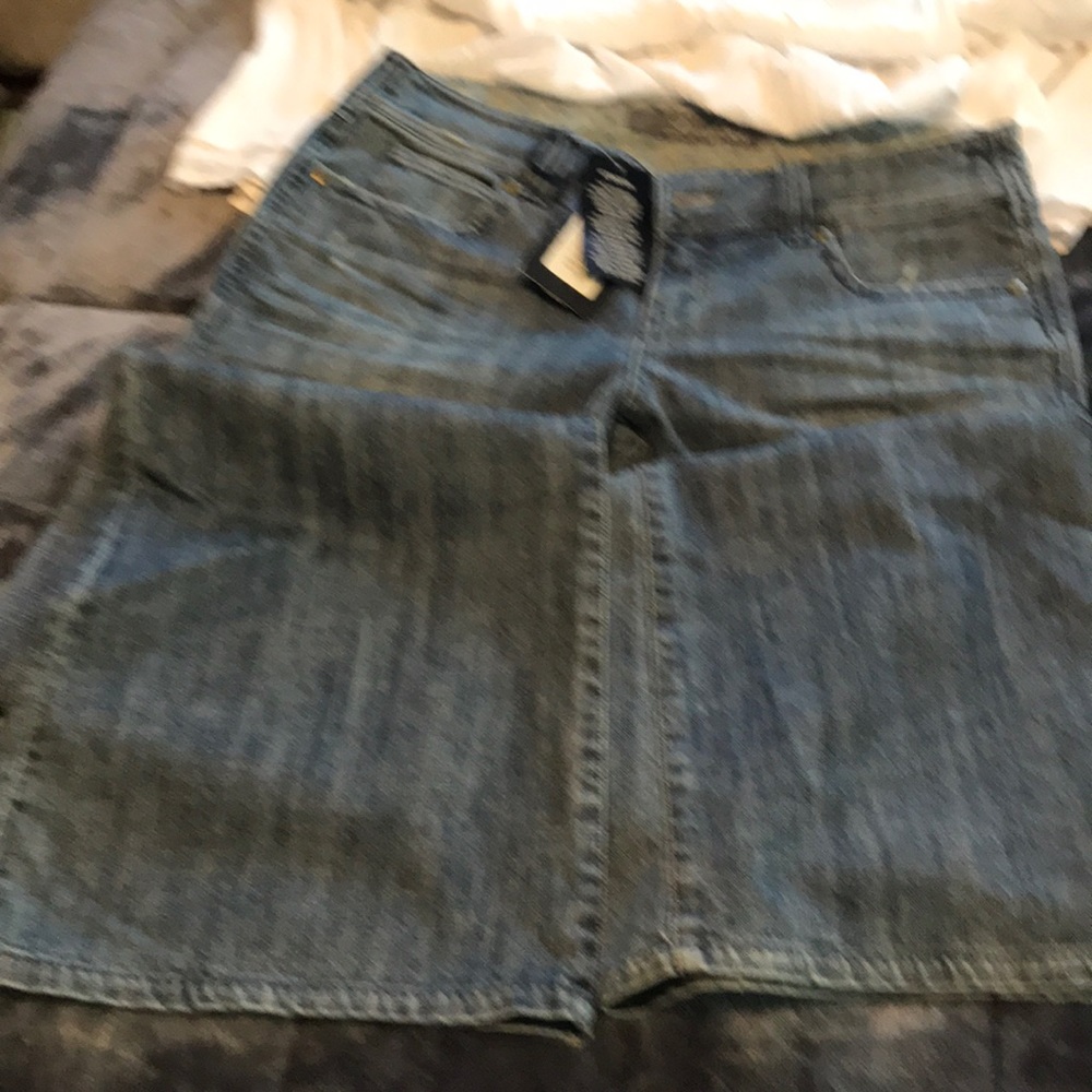 Jean - Picture 2 of 6